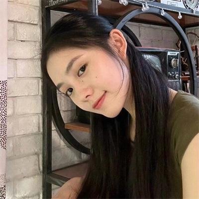 外宿的霍莉